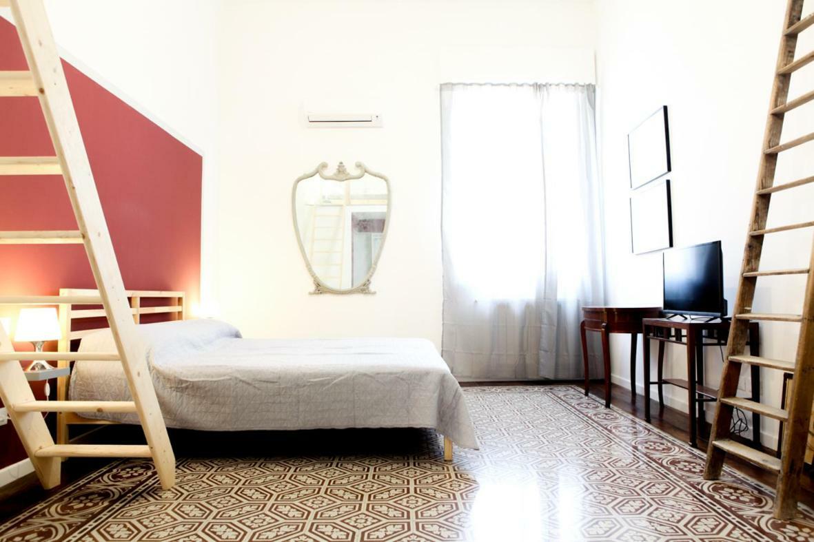 90100 Apartment Palermo Exterior photo